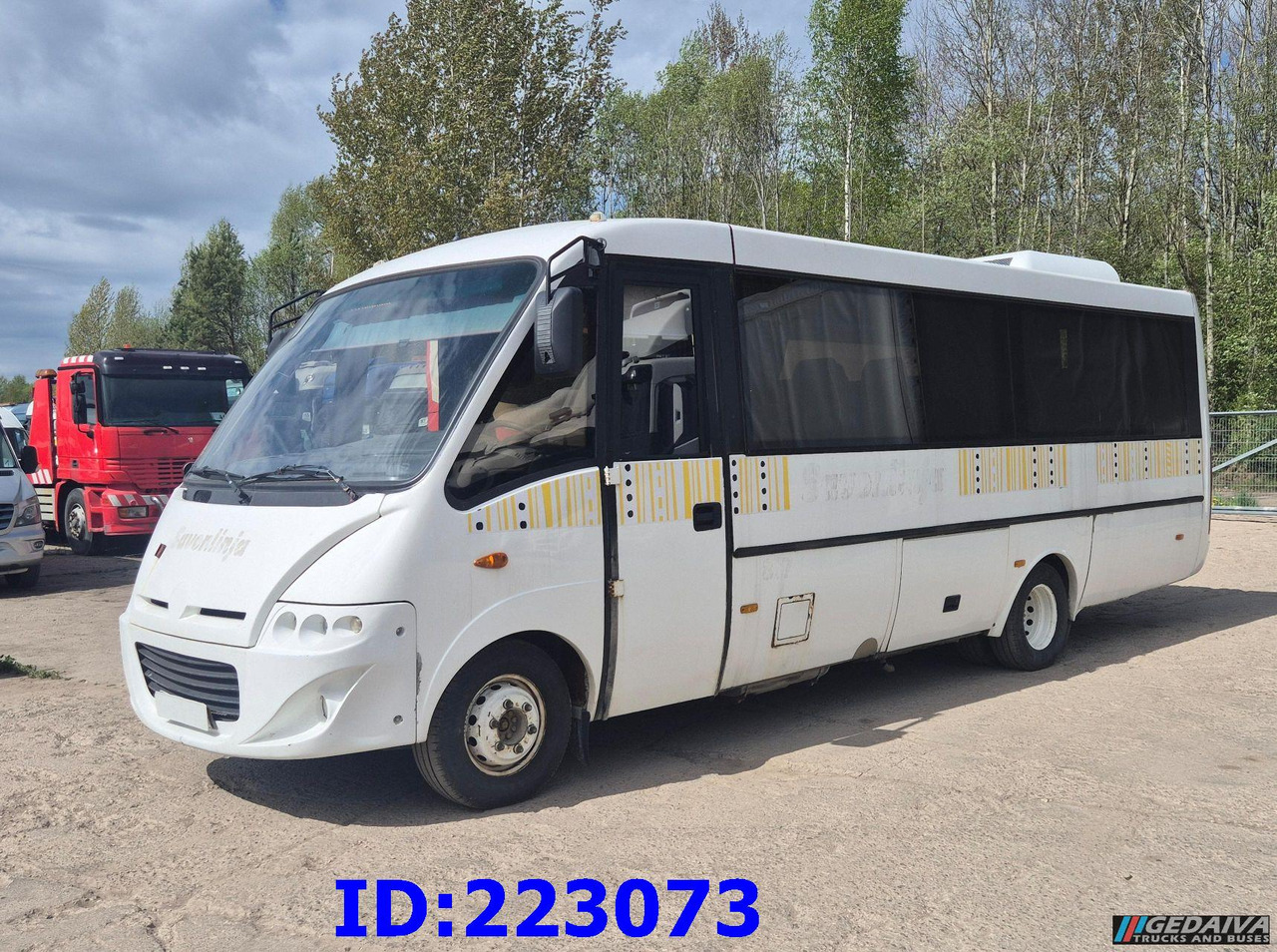 IVECO Thesi 65C18 27place - Coach: picture 1 IVECO Thesi 65C18 27place - Coach: picture 1