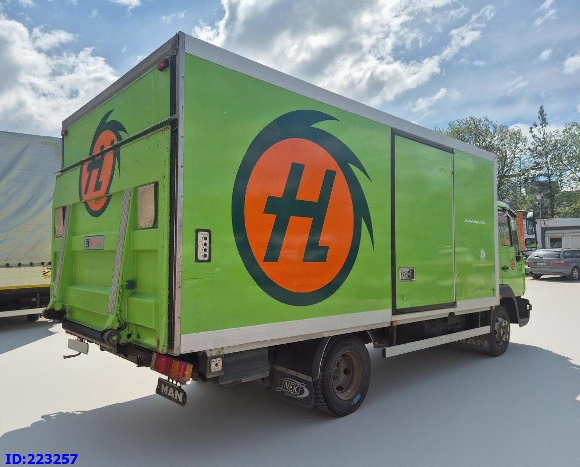 MAN LE 8.150 Manual 139tkm ONLY - Box truck: picture 5 MAN LE 8.150 Manual 139tkm ONLY - Box truck: picture 5