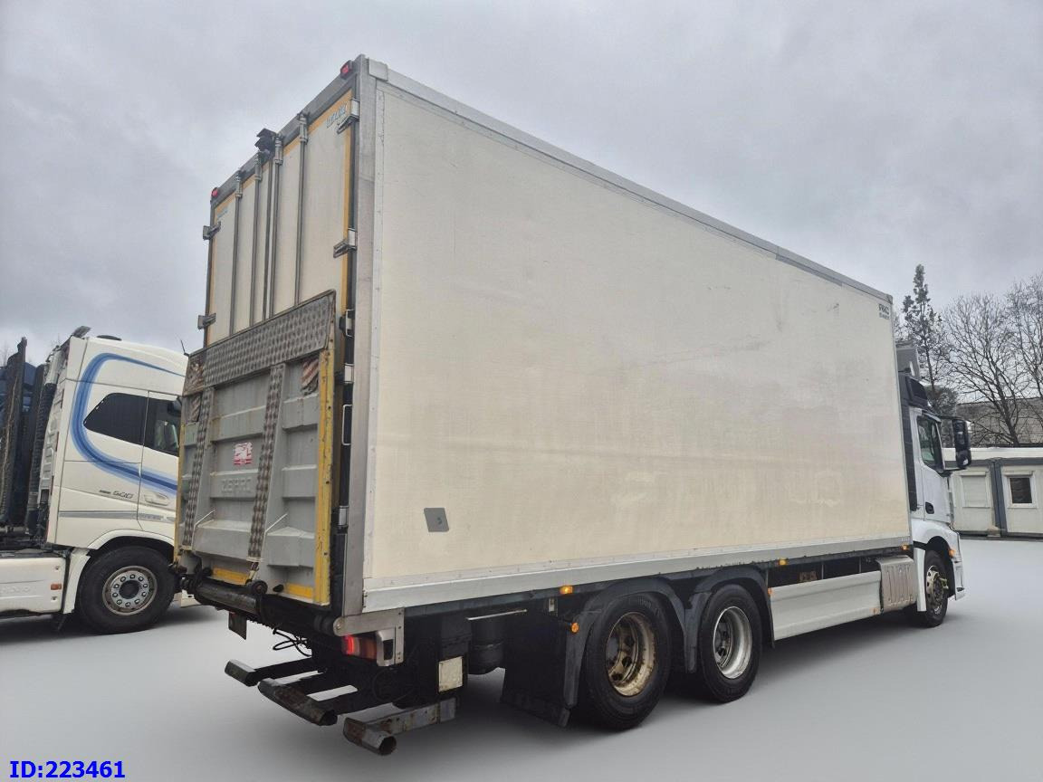 MERCEDES-BENZ Actros 2653 Thermoking 10 wheel - Refrigerator truck: picture 5 MERCEDES-BENZ Actros 2653 Thermoking 10 wheel - Refrigerator truck: picture 5