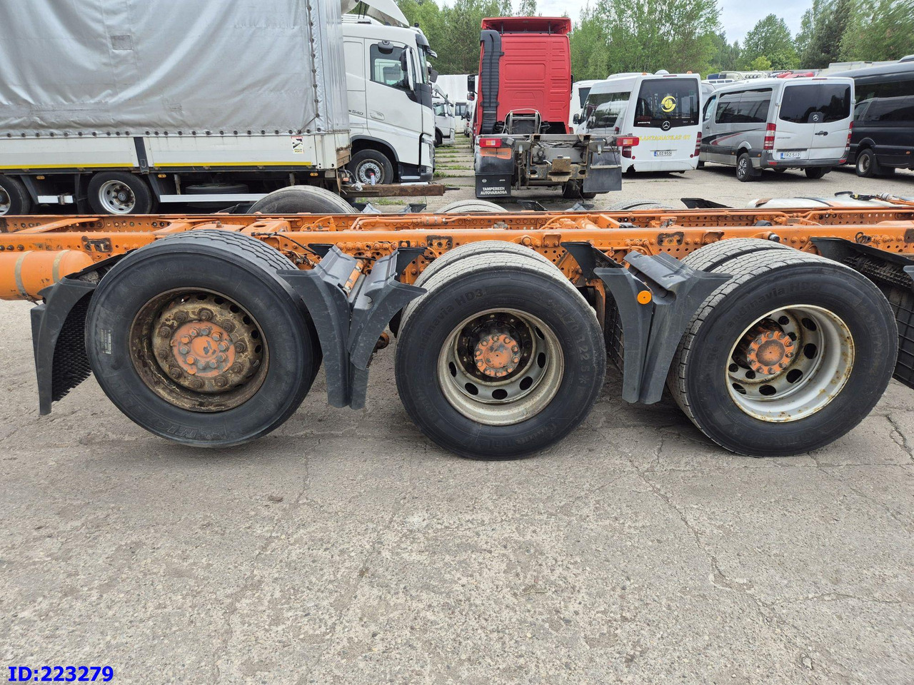Cab chassis truck MERCEDES-BENZ Actros 3563  8×4 ( Steering axle): picture 7