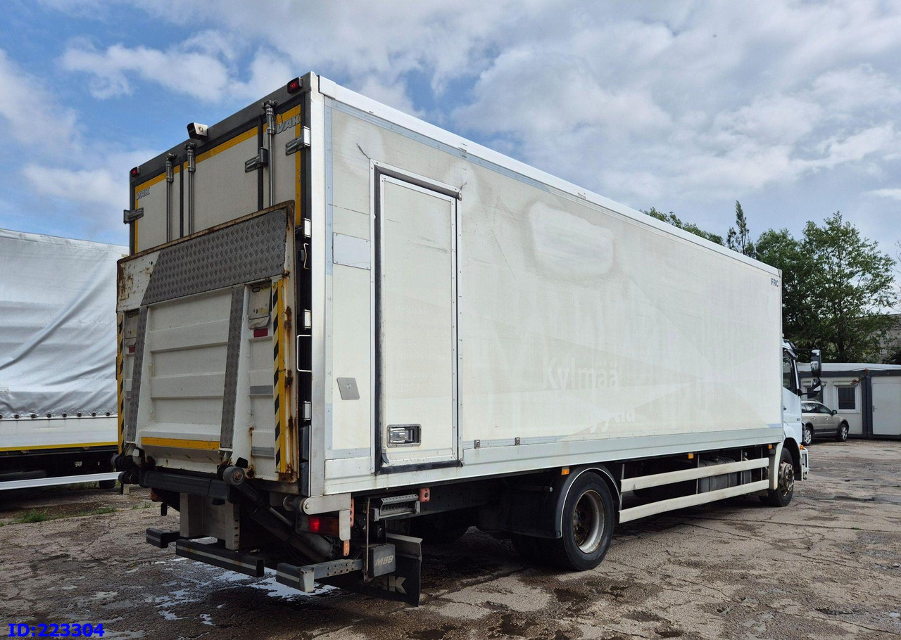 MERCEDES-BENZ Axor 1829 Euro5 - Refrigerator truck: picture 5 MERCEDES-BENZ Axor 1829 Euro5 - Refrigerator truck: picture 5