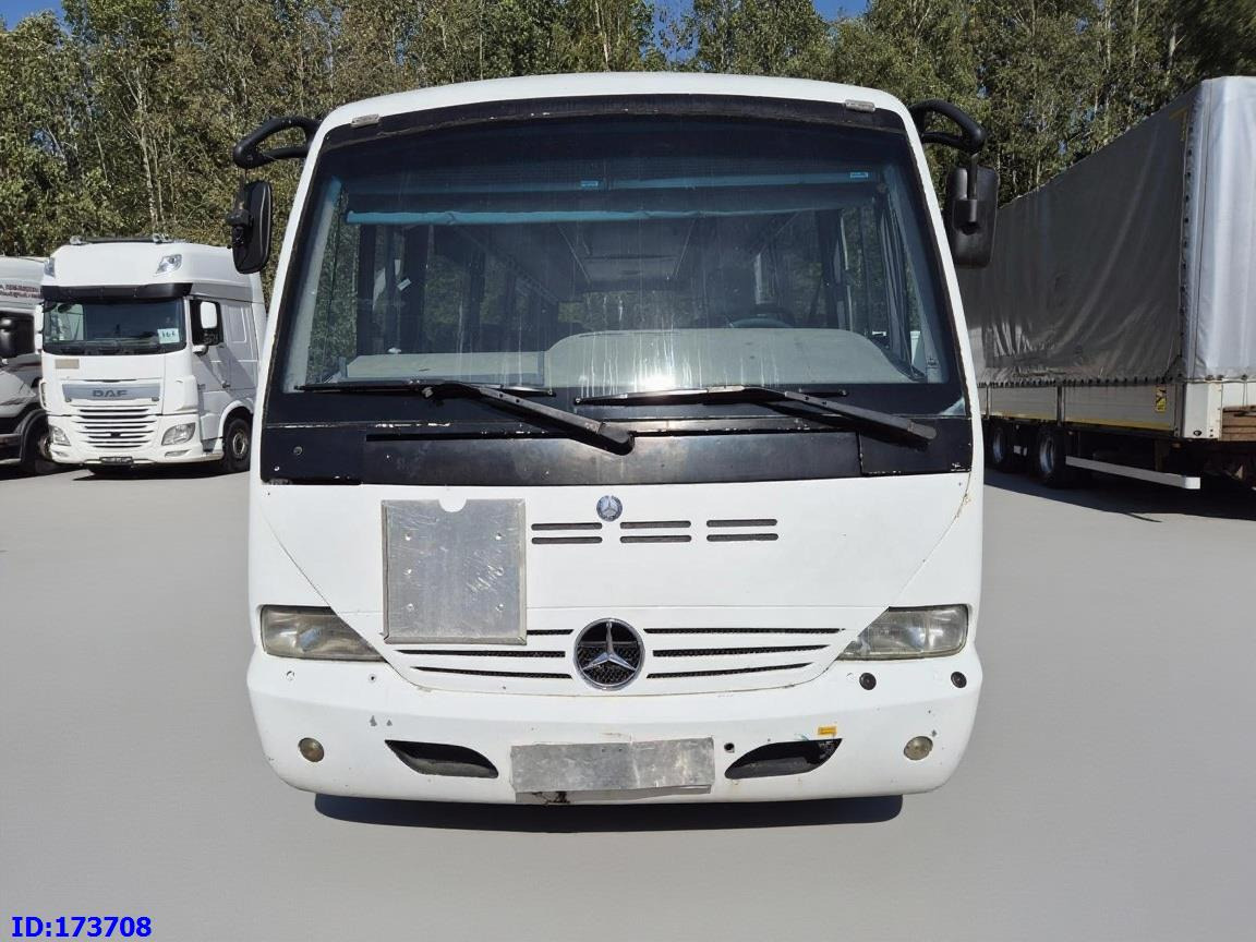 MERCEDES-BENZ Medio 30 Seat - Coach: picture 2 MERCEDES-BENZ Medio 30 Seat - Coach: picture 2