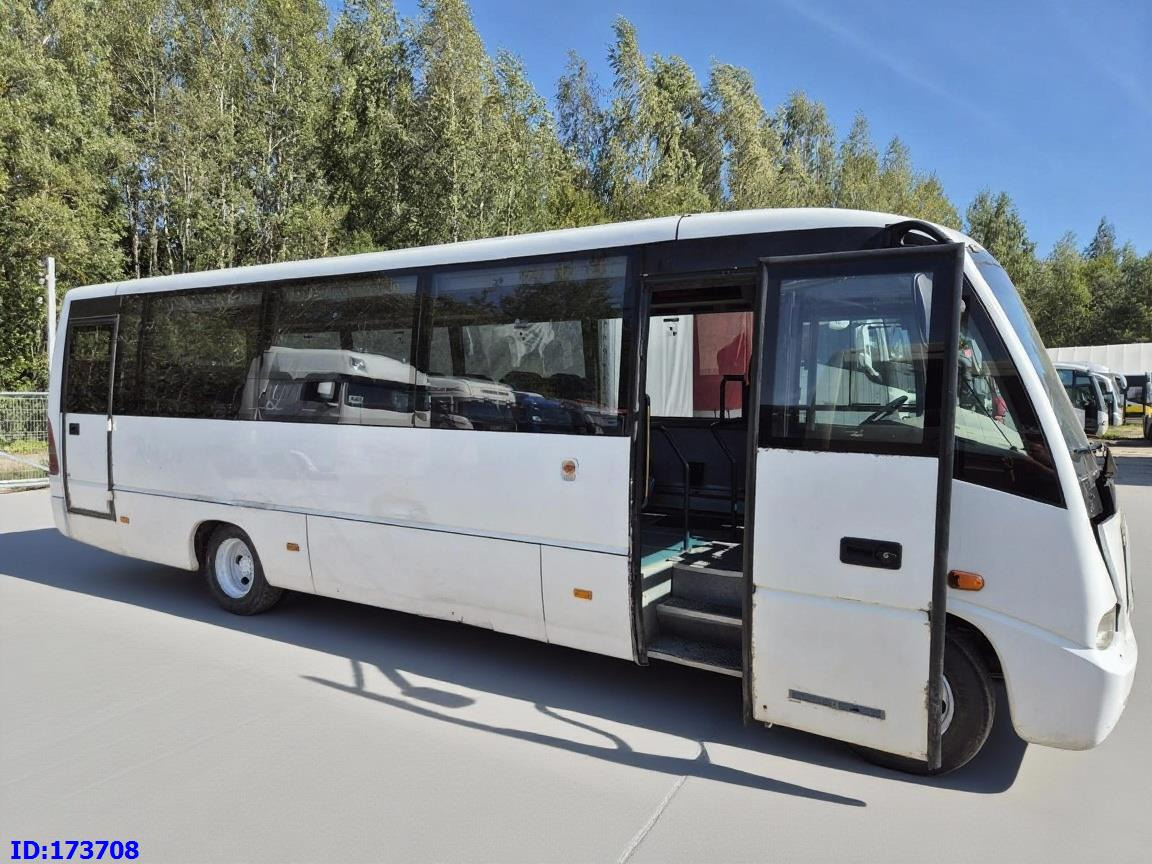 MERCEDES-BENZ Medio 30 Seat - Coach: picture 5 MERCEDES-BENZ Medio 30 Seat - Coach: picture 5