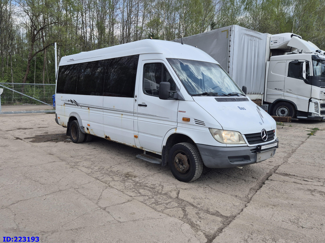 MERCEDES-BENZ Sprinter 416 VIP AC 17-seater - Coach: picture 4 MERCEDES-BENZ Sprinter 416 VIP AC 17-seater - Coach: picture 4