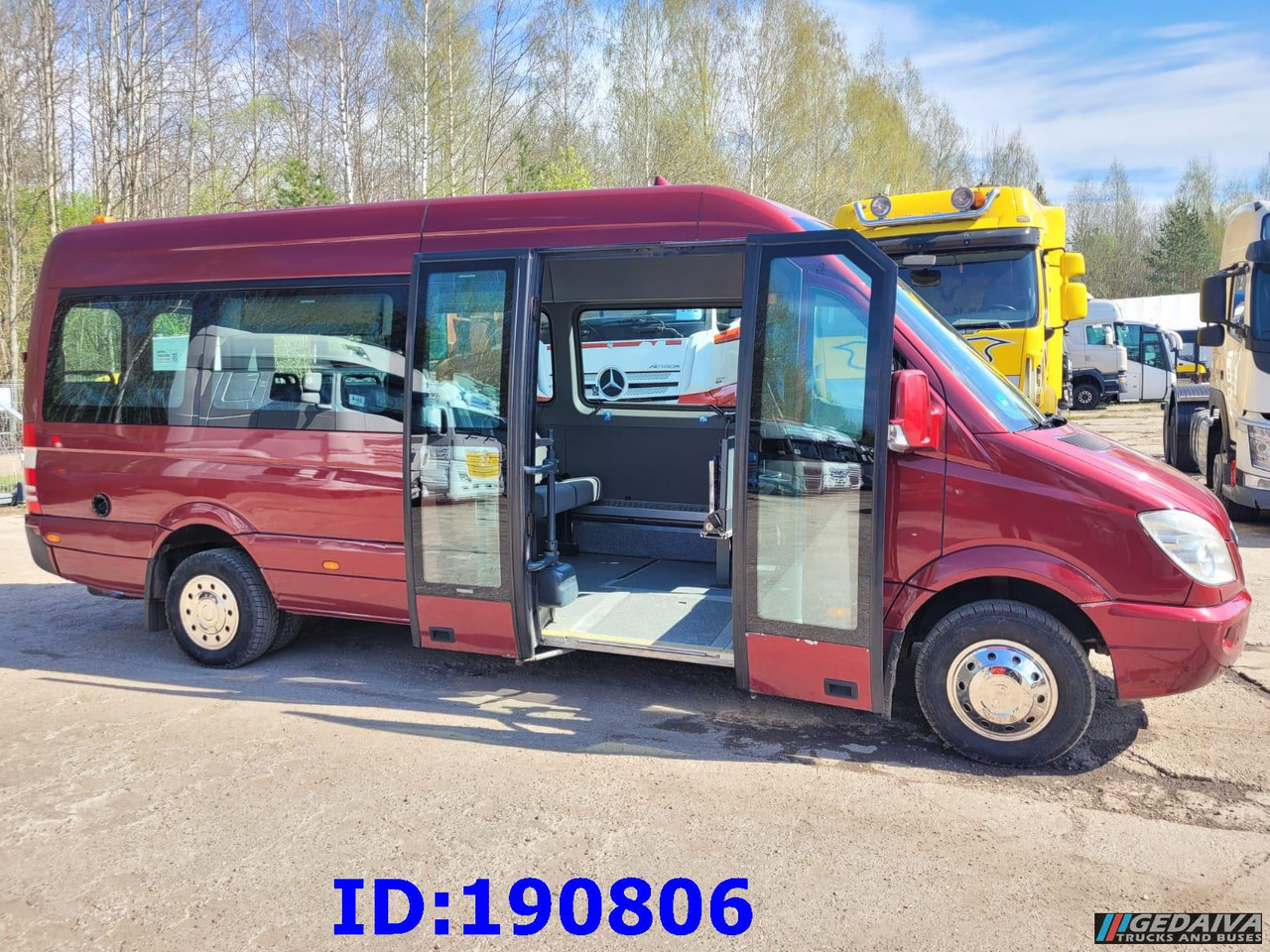 MERCEDES-BENZ Sprinter 518 - 22 Place - City bus: picture 5 MERCEDES-BENZ Sprinter 518 - 22 Place - City bus: picture 5