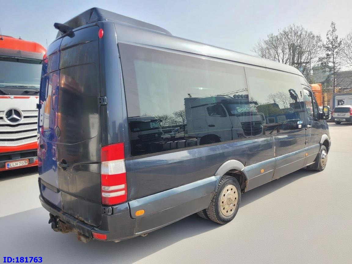 MERCEDES-BENZ Sprinter 518 - VIP - 17 Seater - Coach: picture 5 MERCEDES-BENZ Sprinter 518 - VIP - 17 Seater - Coach: picture 5