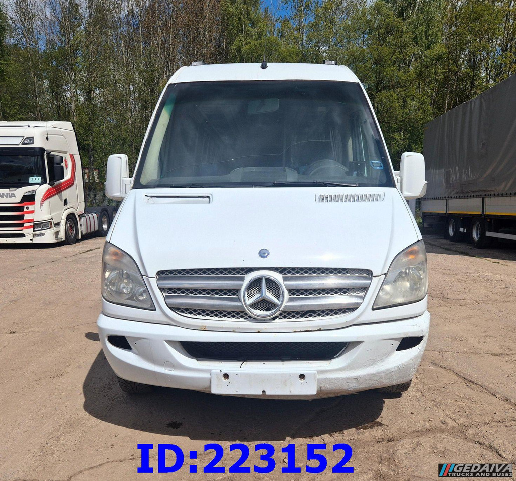 MERCEDES-BENZ Sprinter 518-VIP- 17 places - Coach: picture 2 MERCEDES-BENZ Sprinter 518-VIP- 17 places - Coach: picture 2