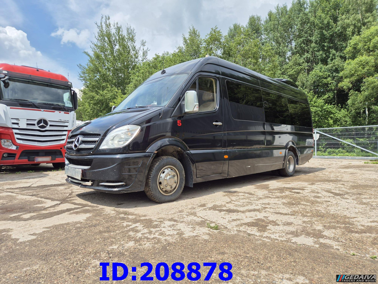MERCEDES-BENZ Sprinter 519 -VIP- 17 places - Coach: picture 1 MERCEDES-BENZ Sprinter 519 -VIP- 17 places - Coach: picture 1