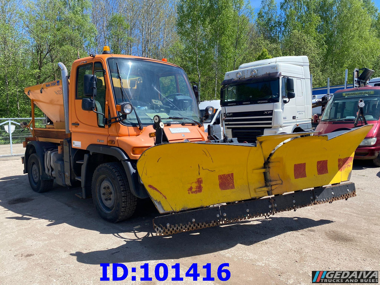 MERCEDES-BENZ Unimog U300 4X4 - Snow removal vehicle: picture 2 MERCEDES-BENZ Unimog U300 4X4 - Snow removal vehicle: picture 2