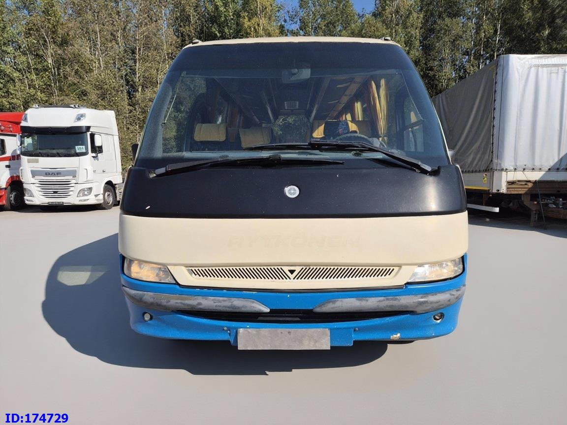 MERCEDES-BENZ Vario 815 26-Seater - Minibus, Coach: picture 2 MERCEDES-BENZ Vario 815 26-Seater - Minibus, Coach: picture 2