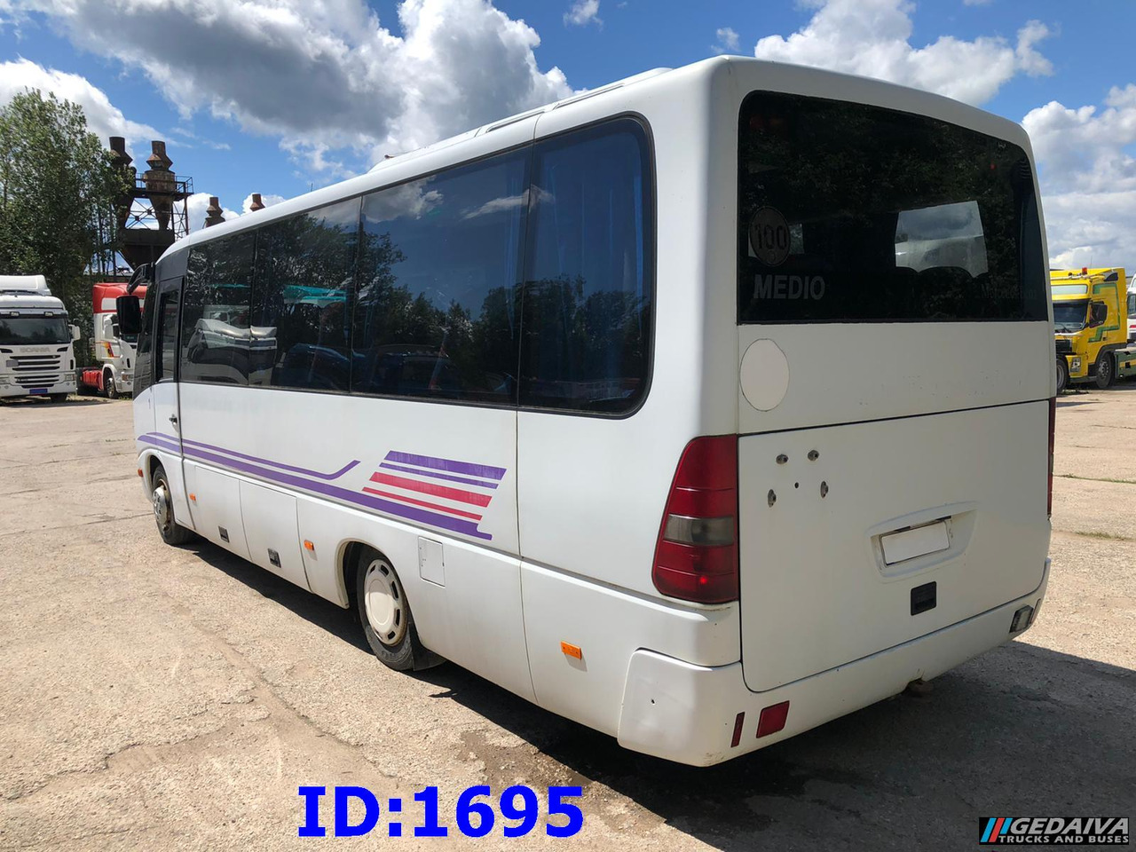 MERCEDES-BENZ Vario Medio 815 30-Seater - Coach: picture 5 MERCEDES-BENZ Vario Medio 815 30-Seater - Coach: picture 5