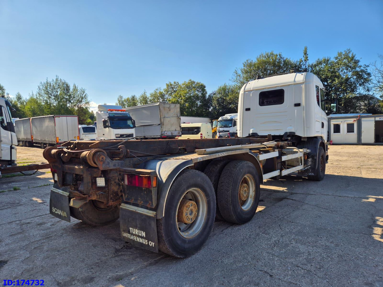 SCANIA 144 - 6x4 - Full Steel - Big Axles - 3 Pedals - Tipper: picture 5 SCANIA 144 - 6x4 - Full Steel - Big Axles - 3 Pedals - Tipper: picture 5