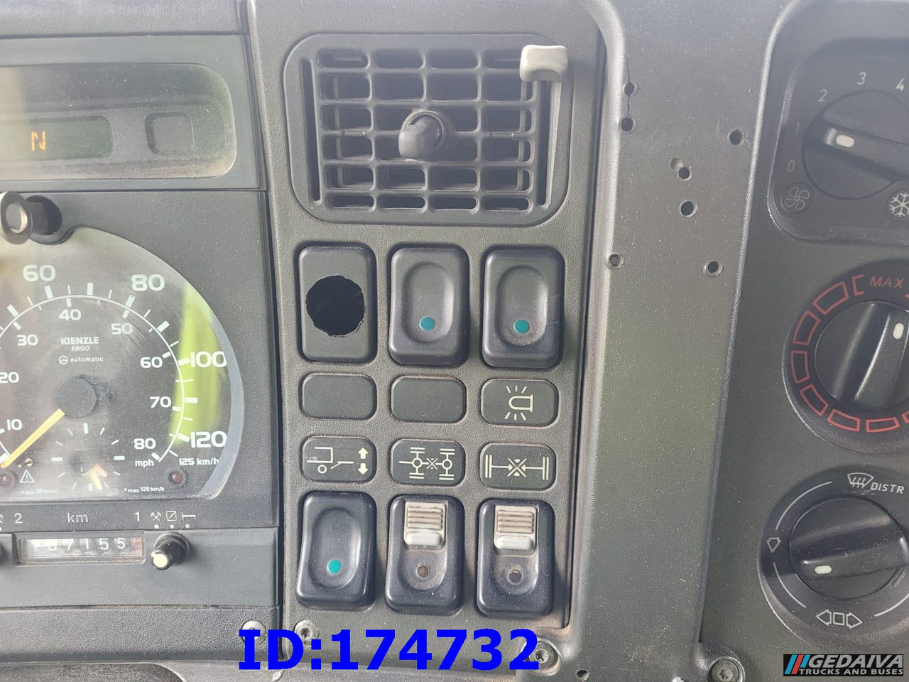 Cable system truck SCANIA 144 - 6x4 - Full Steel - Big Axles - 3 Pedals: picture 12