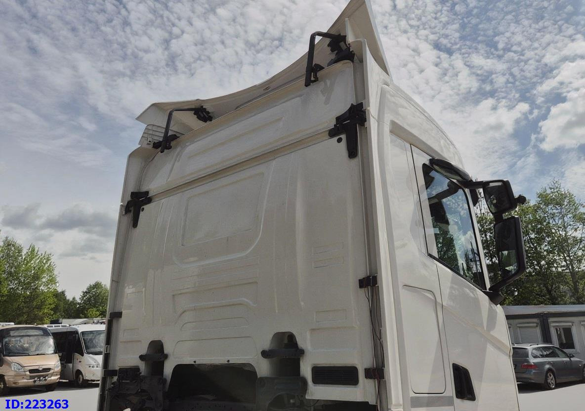 SCANIA R540 6x2 Retarder - Cab chassis truck: picture 5 SCANIA R540 6x2 Retarder - Cab chassis truck: picture 5