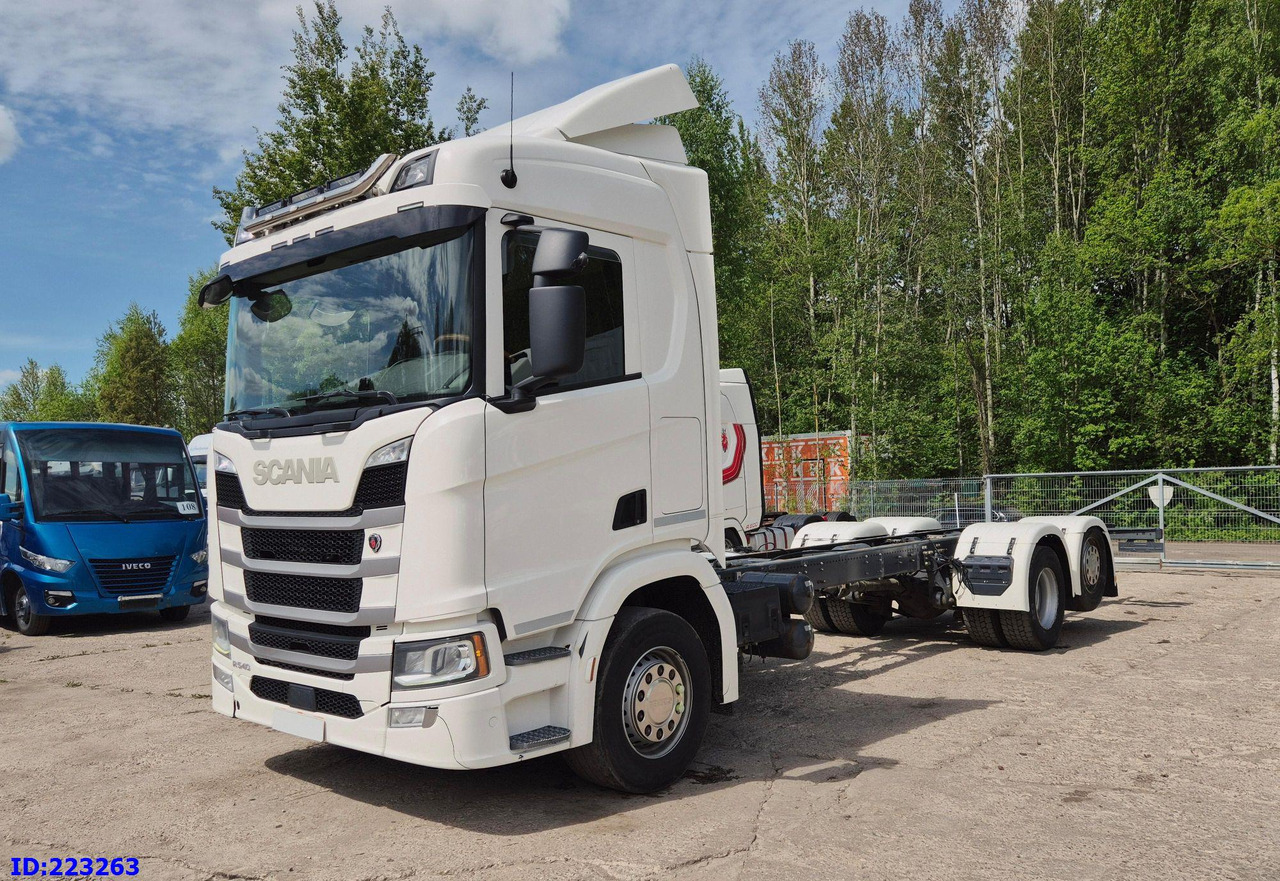 SCANIA R540 6x2 Retarder - Cab chassis truck: picture 1 SCANIA R540 6x2 Retarder - Cab chassis truck: picture 1