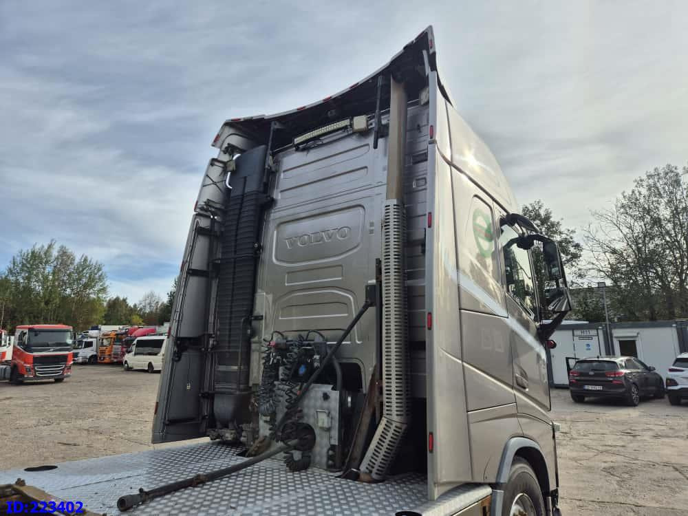 VOLVO FH13 540HP 6x4 low mileage 660.000 km. hydraulics - Tractor unit: picture 5 VOLVO FH13 540HP 6x4 low mileage 660.000 km. hydraulics - Tractor unit: picture 5
