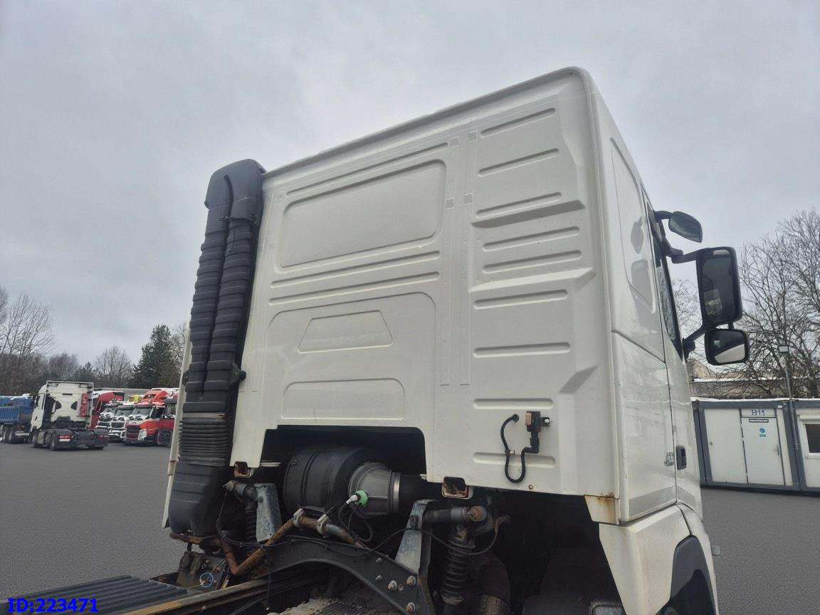 VOLVO FH 420HP 6×2 Steering axle - Cab chassis truck: picture 5 VOLVO FH 420HP 6×2 Steering axle - Cab chassis truck: picture 5