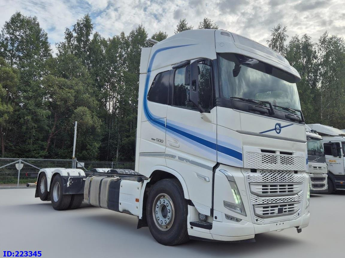 VOLVO FH13 500HP 6x2 10 tyre - New generation - Cab chassis truck: picture 1 VOLVO FH13 500HP 6x2 10 tyre - New generation - Cab chassis truck: picture 1