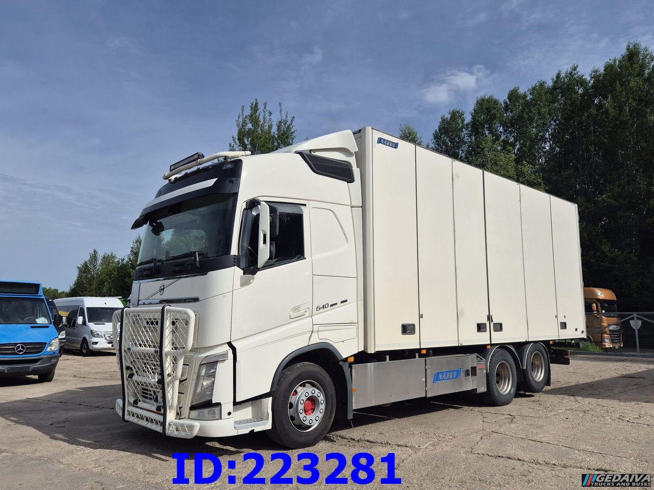 VOLVO FH13 540HP 6x2 (10 tyre) Euro6 - Isothermal truck: picture 1 VOLVO FH13 540HP 6x2 (10 tyre) Euro6 - Isothermal truck: picture 1