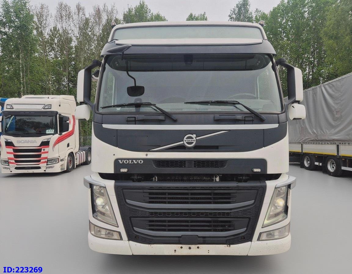 VOLVO FM13 500HP 8x2 (2 steering axels) - Cab chassis truck: picture 2 VOLVO FM13 500HP 8x2 (2 steering axels) - Cab chassis truck: picture 2