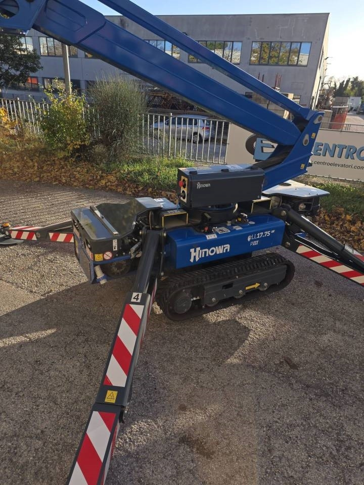 Hinowa Lightlift 17.75 III S - Aerial platform: picture 5 Hinowa Lightlift 17.75 III S - Aerial platform: picture 5