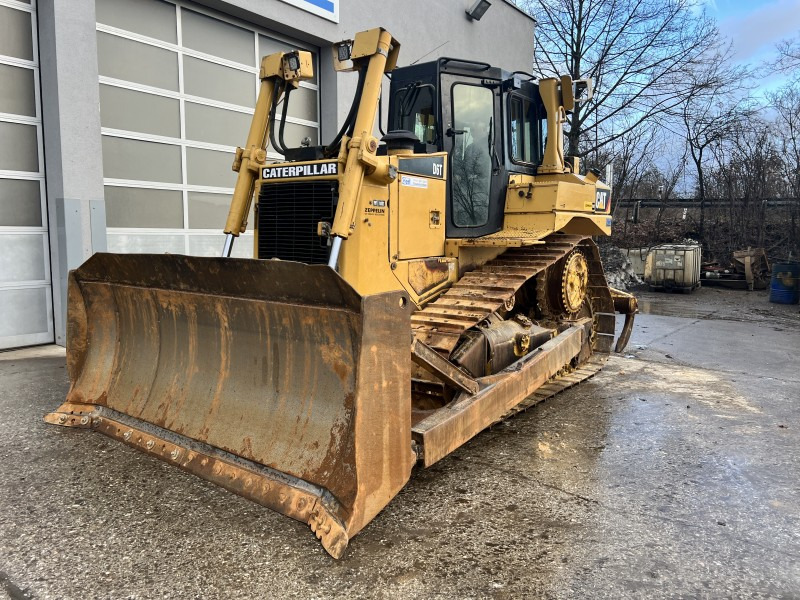 Caterpillar D 6 T (111077) - Bulldozer: picture 2 Caterpillar D 6 T (111077) - Bulldozer: picture 2