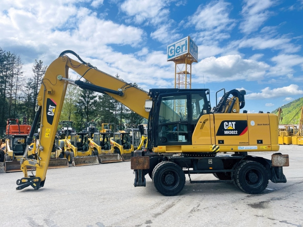 Caterpillar MH3022 (3993) - Wheel excavator: picture 1 Caterpillar MH3022 (3993) - Wheel excavator: picture 1