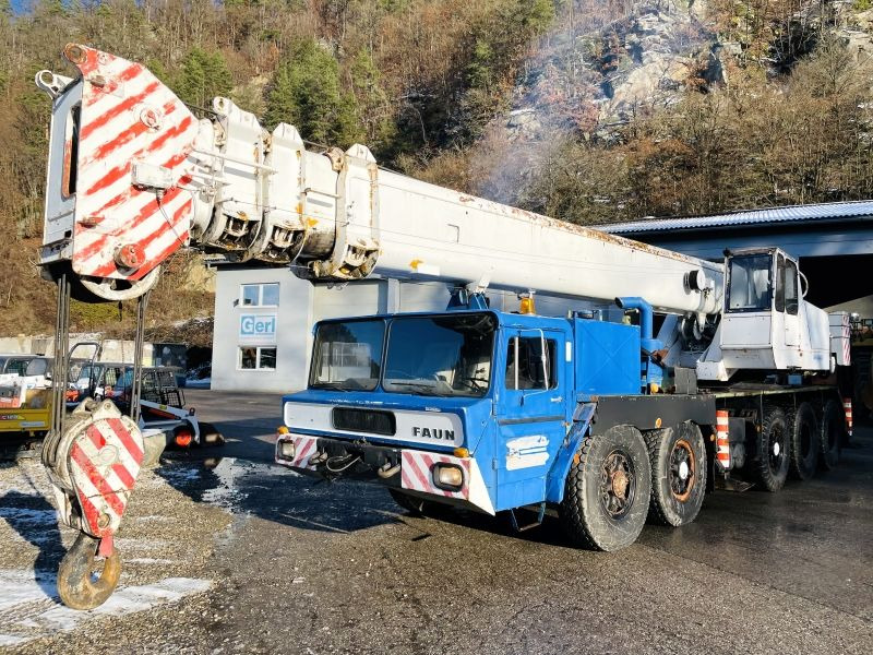 Demag HC200 (3384) - Mobile crane: picture 2 Demag HC200 (3384) - Mobile crane: picture 2