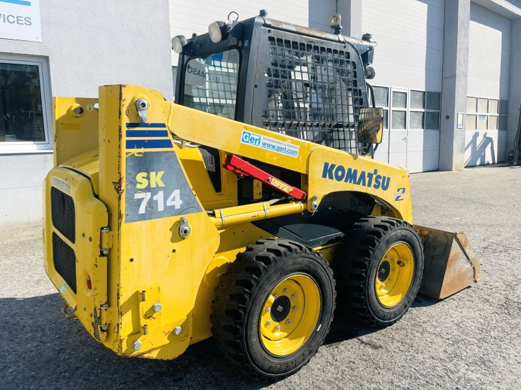Skid steer loader Komatsu SK714 (4077): picture 7 Skid steer loader Komatsu SK714 (4077): picture 7