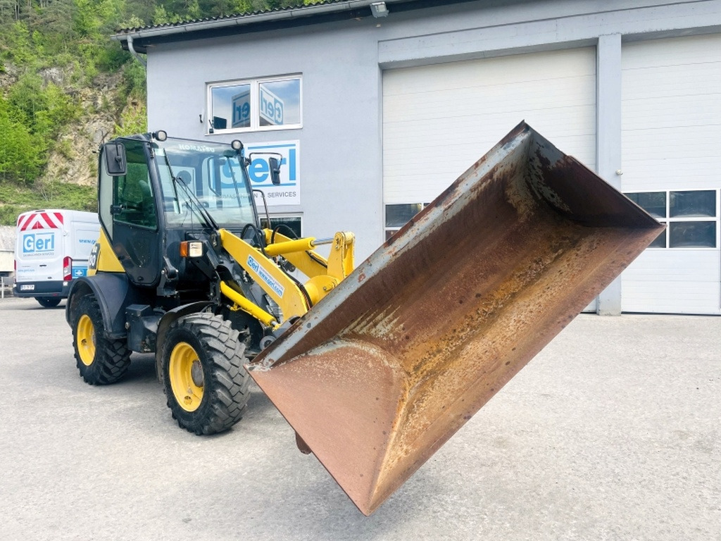Komatsu WA80-6 (3991) - Wheel loader: picture 2 Komatsu WA80-6 (3991) - Wheel loader: picture 2