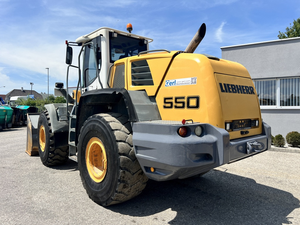 Liebherr L 550 (111617) - Wheel loader: picture 4 Liebherr L 550 (111617) - Wheel loader: picture 4