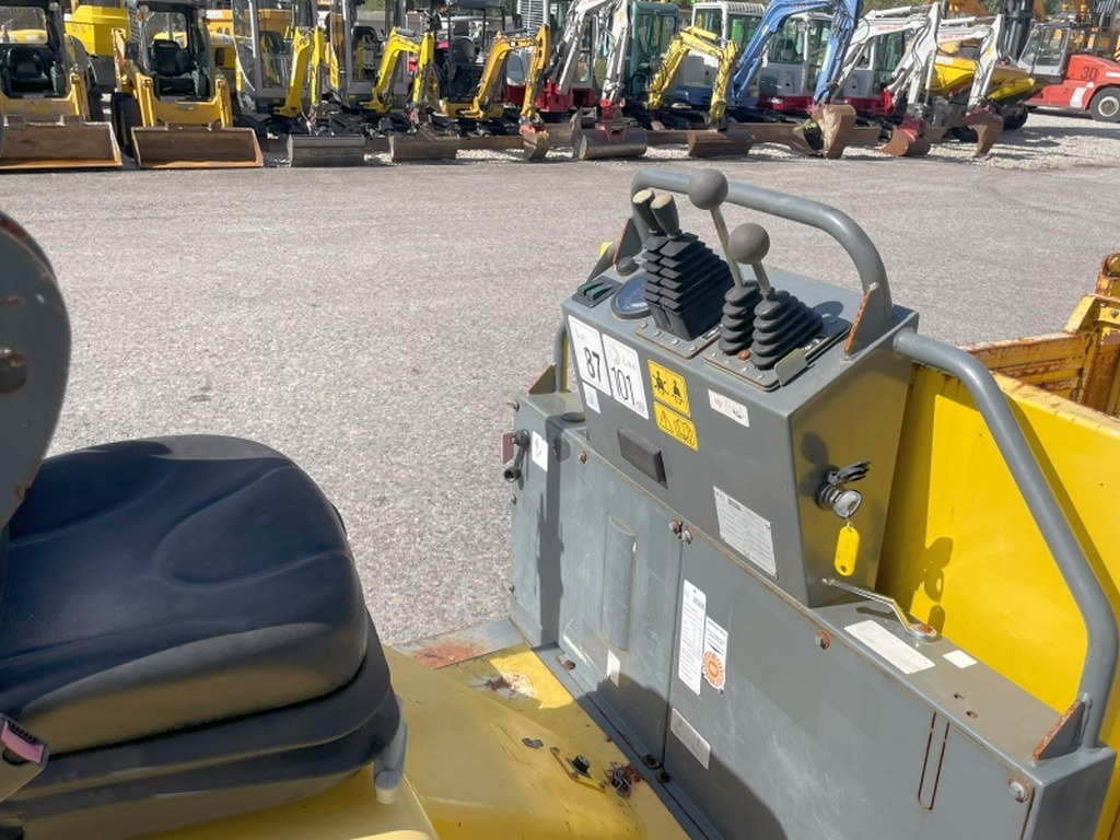 Neuson DT15 (4076) - Crawler dumper: picture 5 Neuson DT15 (4076) - Crawler dumper: picture 5