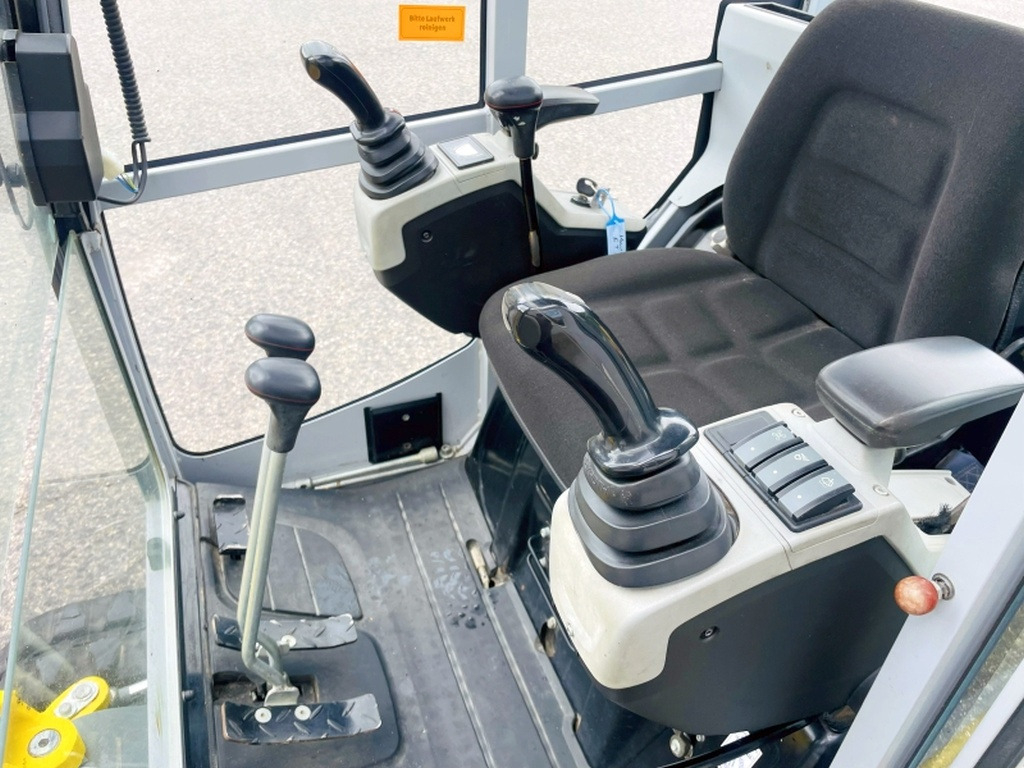 Neuson ET16 (4033) - Mini excavator: picture 5 Neuson ET16 (4033) - Mini excavator: picture 5