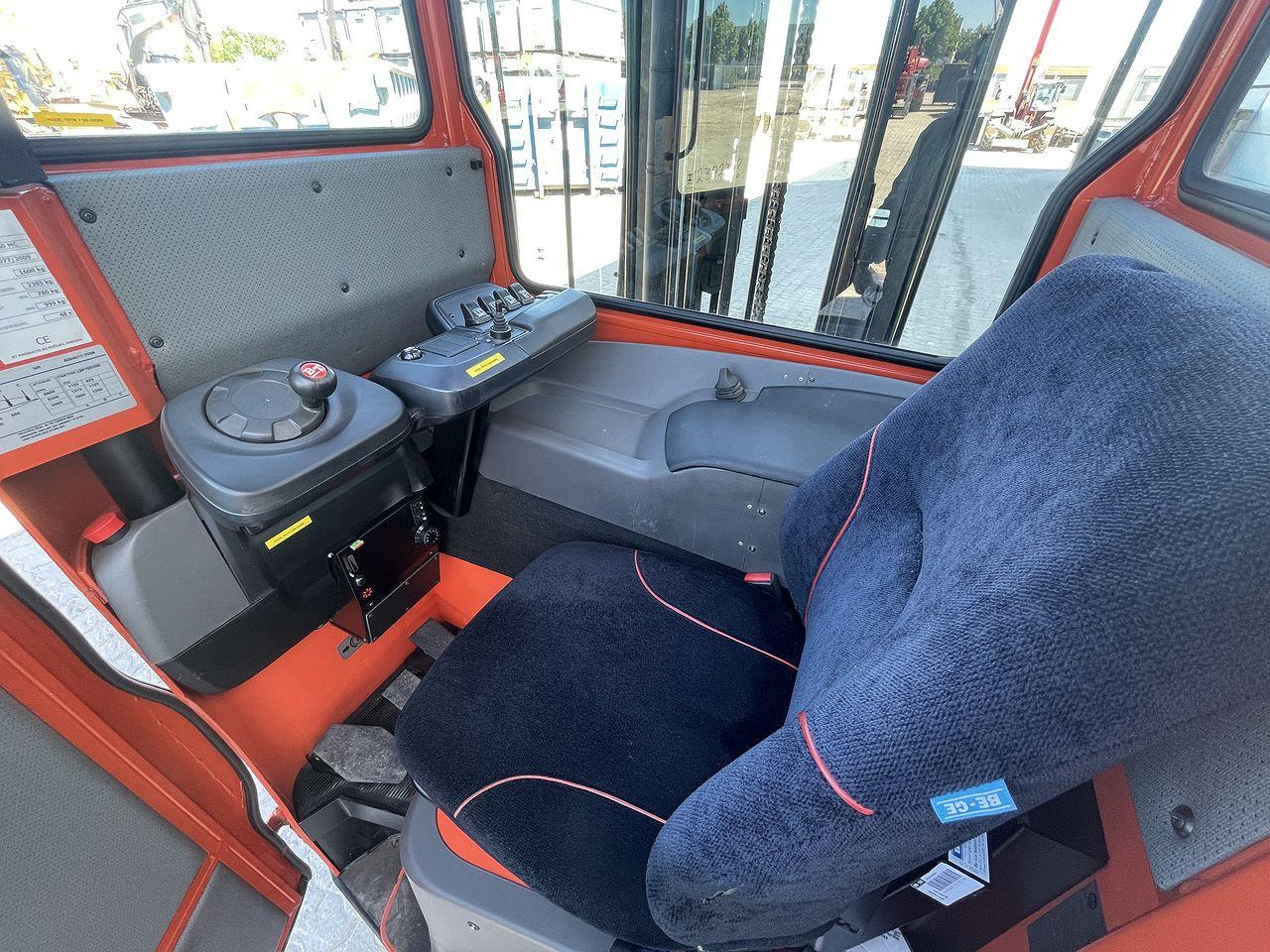 BT RRE 160MC - Reach truck: picture 3 BT RRE 160MC - Reach truck: picture 3