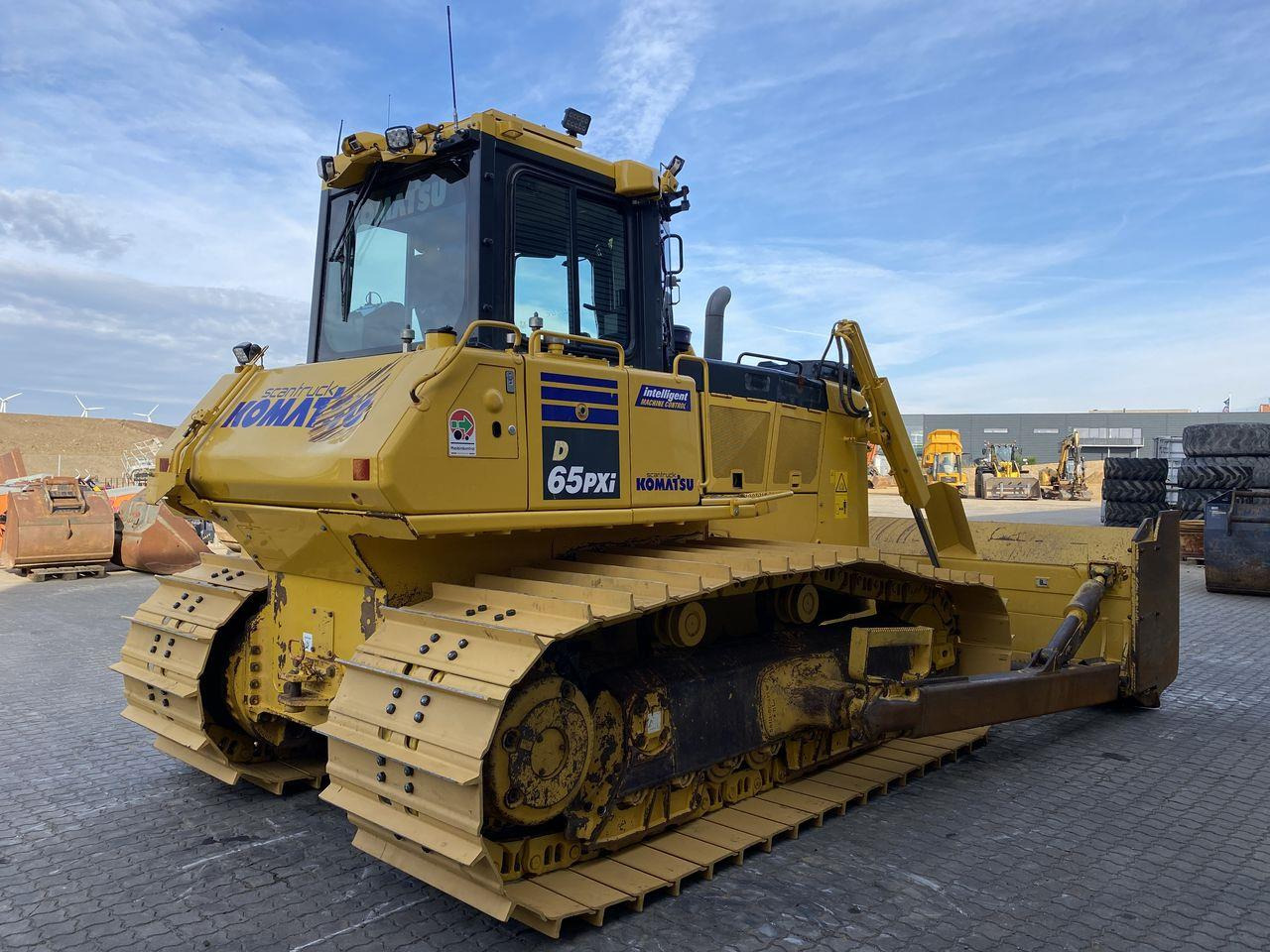 Komatsu D65PXI-18EO - Bulldozer: picture 4 Komatsu D65PXI-18EO - Bulldozer: picture 4