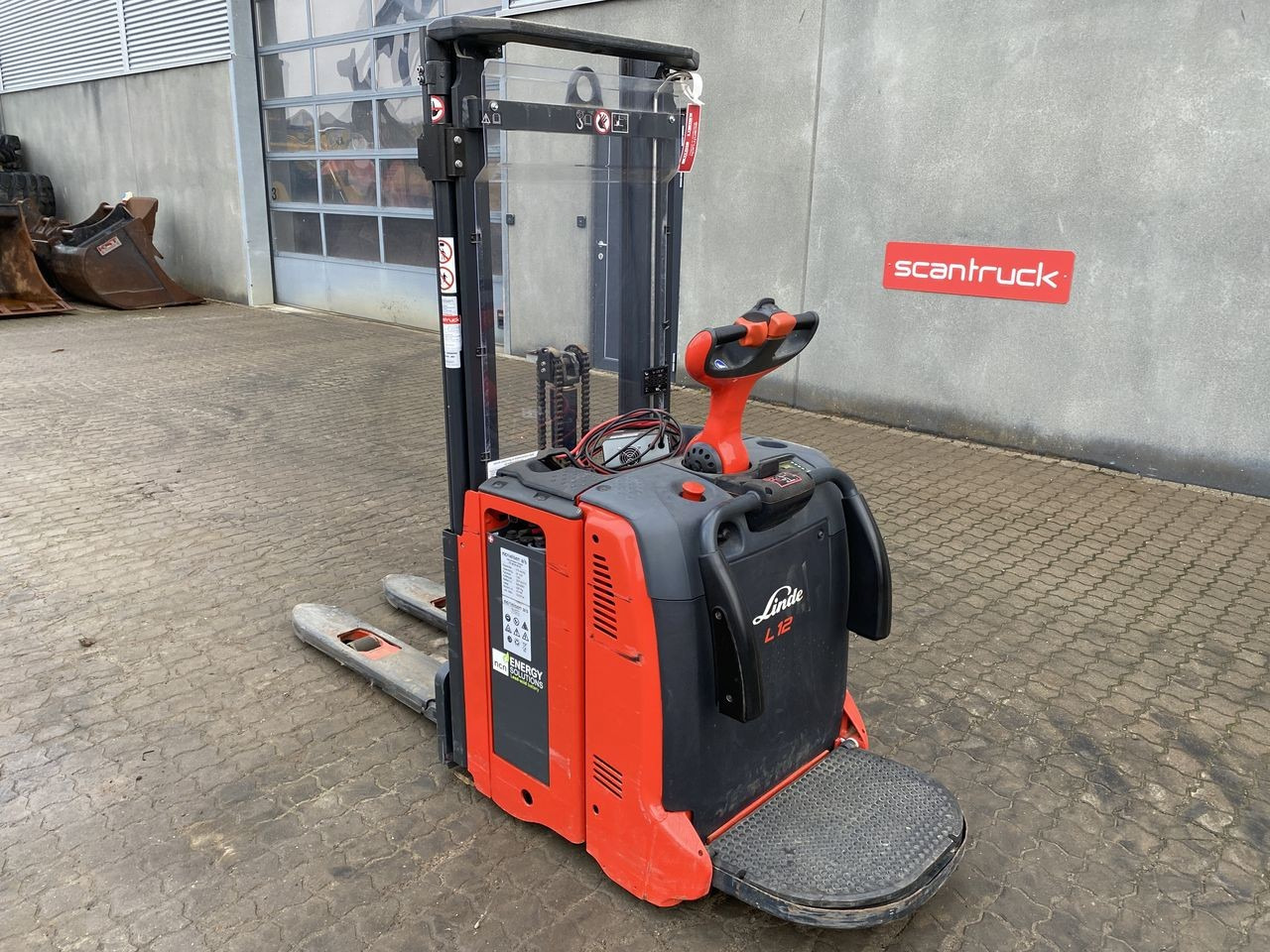 Linde L12AP/133-01 - Stacker: picture 2 Linde L12AP/133-01 - Stacker: picture 2