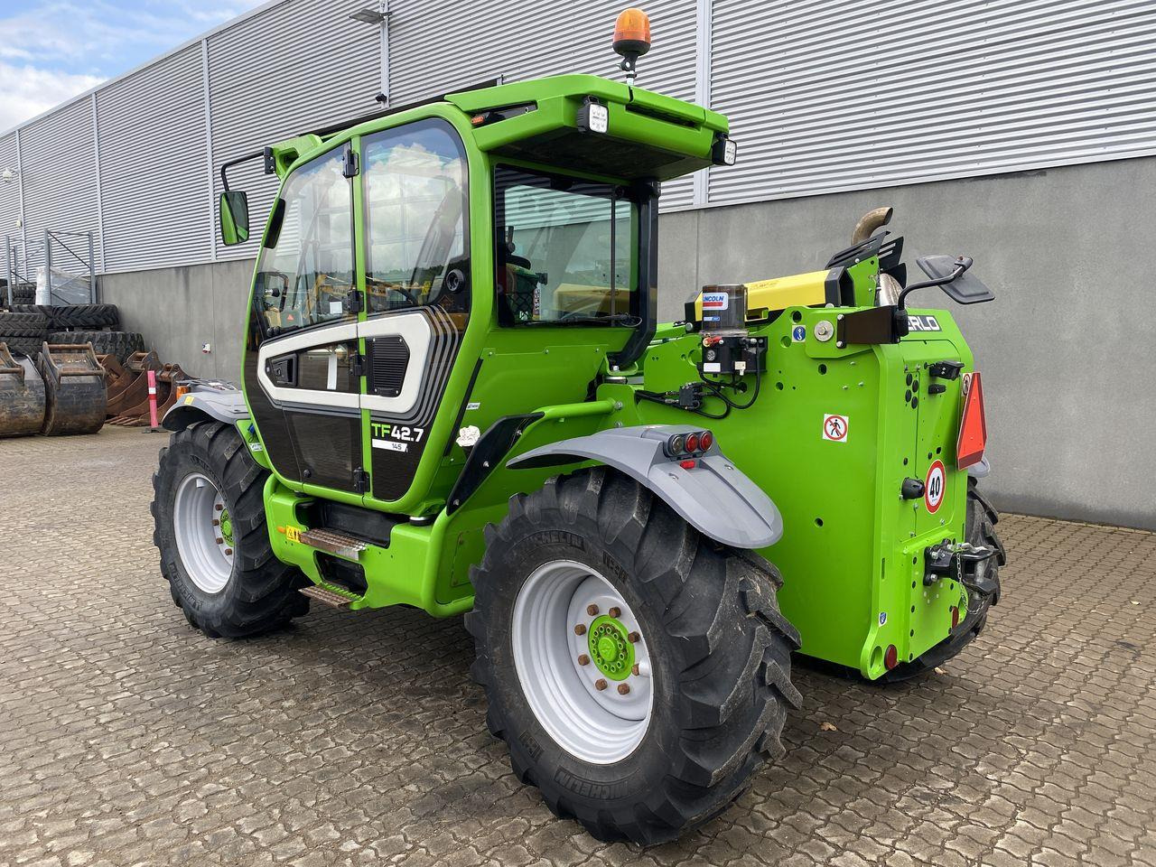 Merlo TF42.7-145 - Telescopic handler: picture 2 Merlo TF42.7-145 - Telescopic handler: picture 2