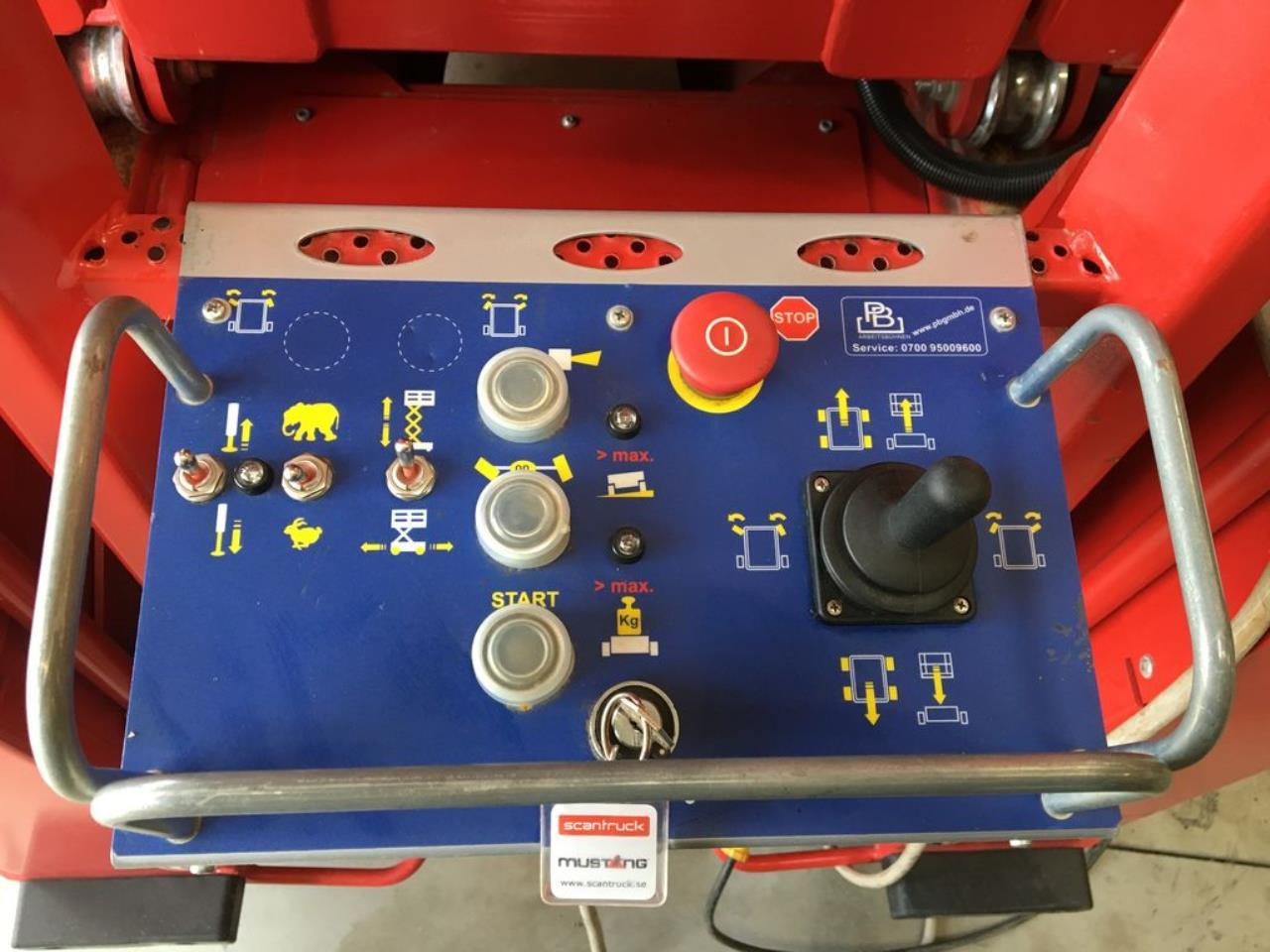 PB S225-12ES - Scissor lift: picture 5 PB S225-12ES - Scissor lift: picture 5
