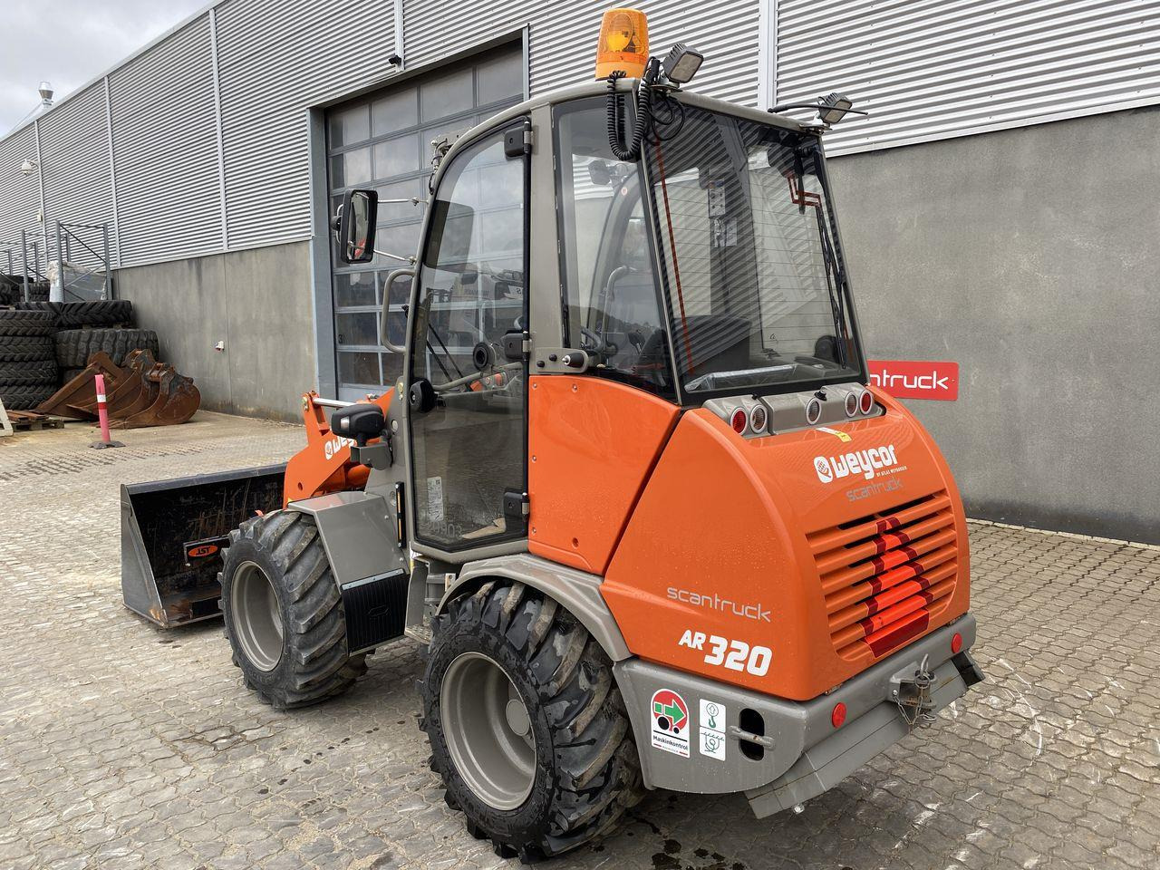 Weycor AR320 Cab - Compact loader: picture 2 Weycor AR320 Cab - Compact loader: picture 2