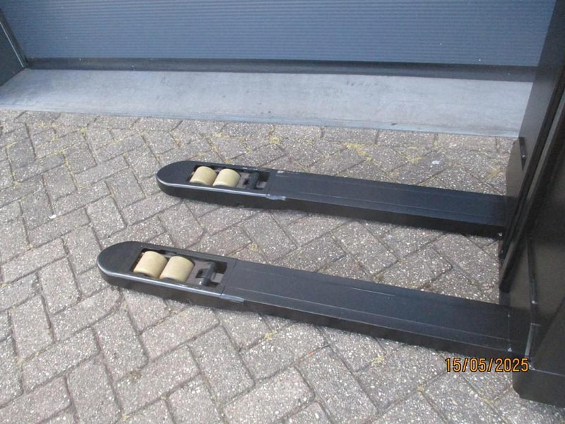 BT SWE 080L - Stacker: picture 5 BT SWE 080L - Stacker: picture 5