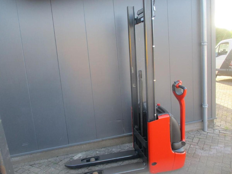 Linde L 10 - Stacker: picture 1 Linde L 10 - Stacker: picture 1
