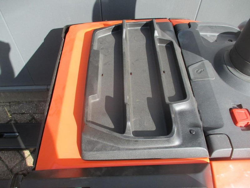 Toyota LPE200 - Pallet truck: picture 5 Toyota LPE200 - Pallet truck: picture 5