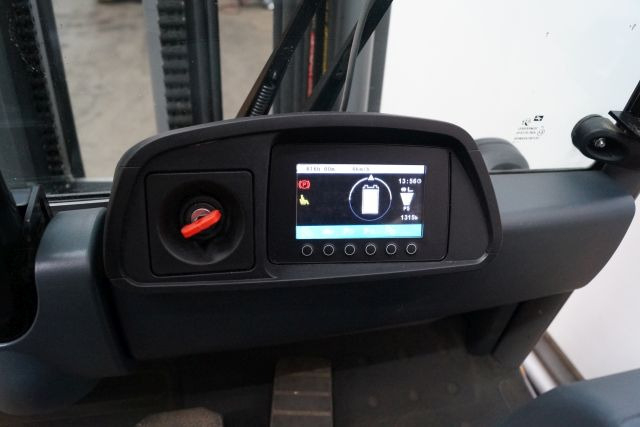 Jungheinrich EFG320 - Electric forklift: picture 4 Jungheinrich EFG320 - Electric forklift: picture 4