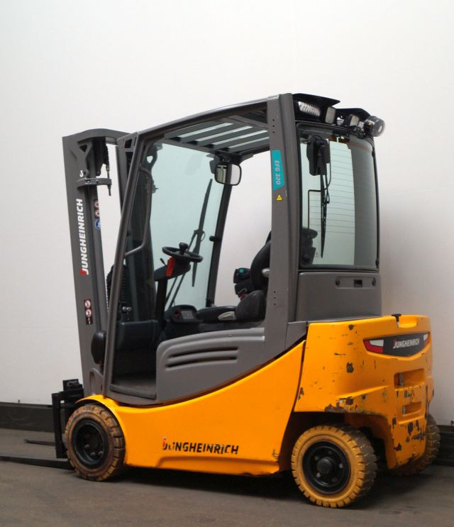 Jungheinrich EFG320 - Electric forklift: picture 2 Jungheinrich EFG320 - Electric forklift: picture 2