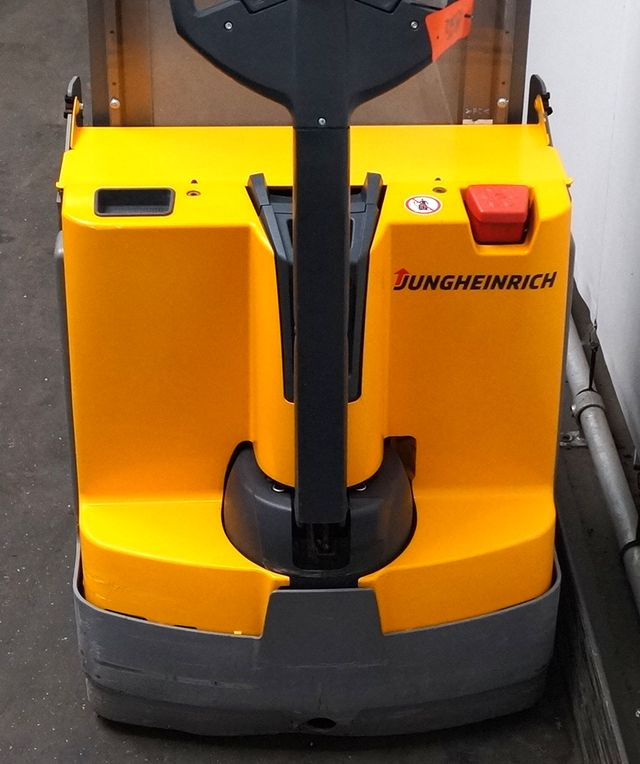 Jungheinrich EJD118 - Stacker: picture 3 Jungheinrich EJD118 - Stacker: picture 3