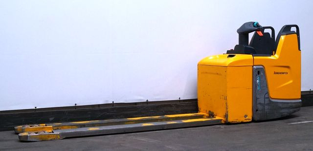Jungheinrich ERE225 - Pallet truck: picture 1 Jungheinrich ERE225 - Pallet truck: picture 1