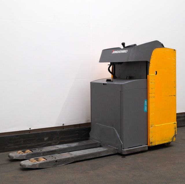 Jungheinrich ESE120 - Pallet truck: picture 1 Jungheinrich ESE120 - Pallet truck: picture 1