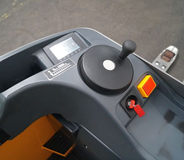 Jungheinrich ESE120 - Pallet truck: picture 5 Jungheinrich ESE120 - Pallet truck: picture 5