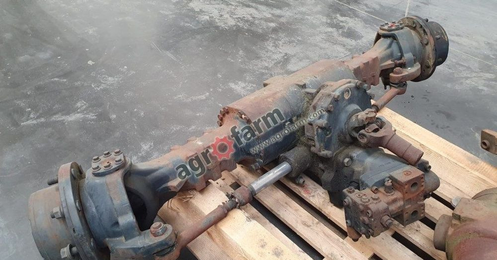 Przedni most, oś Massey Ferguson 8925 4240058M1 - Transmission: picture 2 Przedni most, oś Massey Ferguson 8925 4240058M1 - Transmission: picture 2