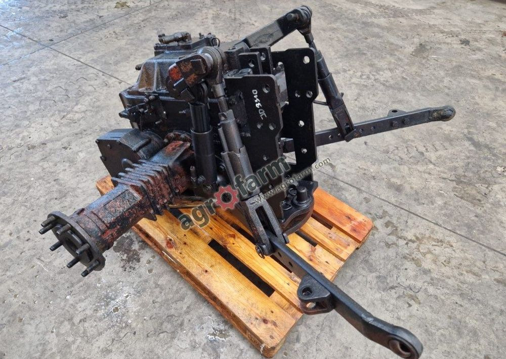 Tylny most John Deere 3310 - Transmission: picture 1 Tylny most John Deere 3310 - Transmission: picture 1